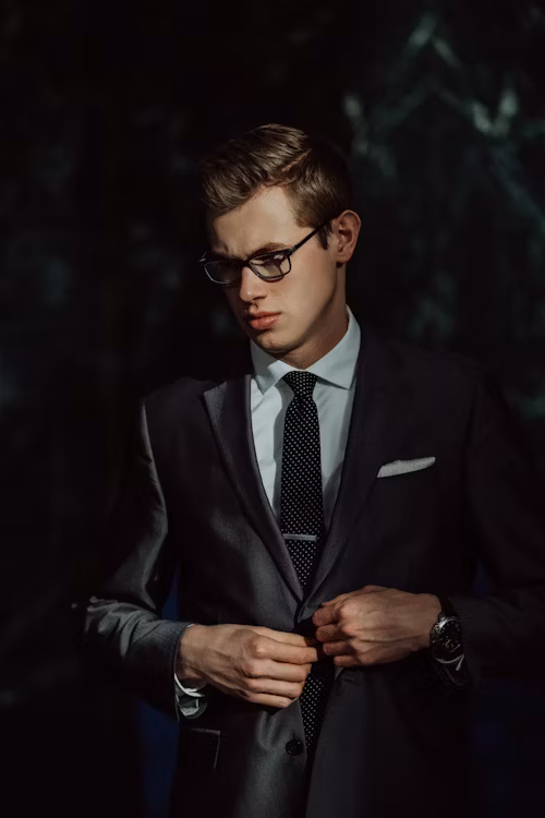 Necktie Accessories Guide - The 5 Practical Ways to be Stylish!